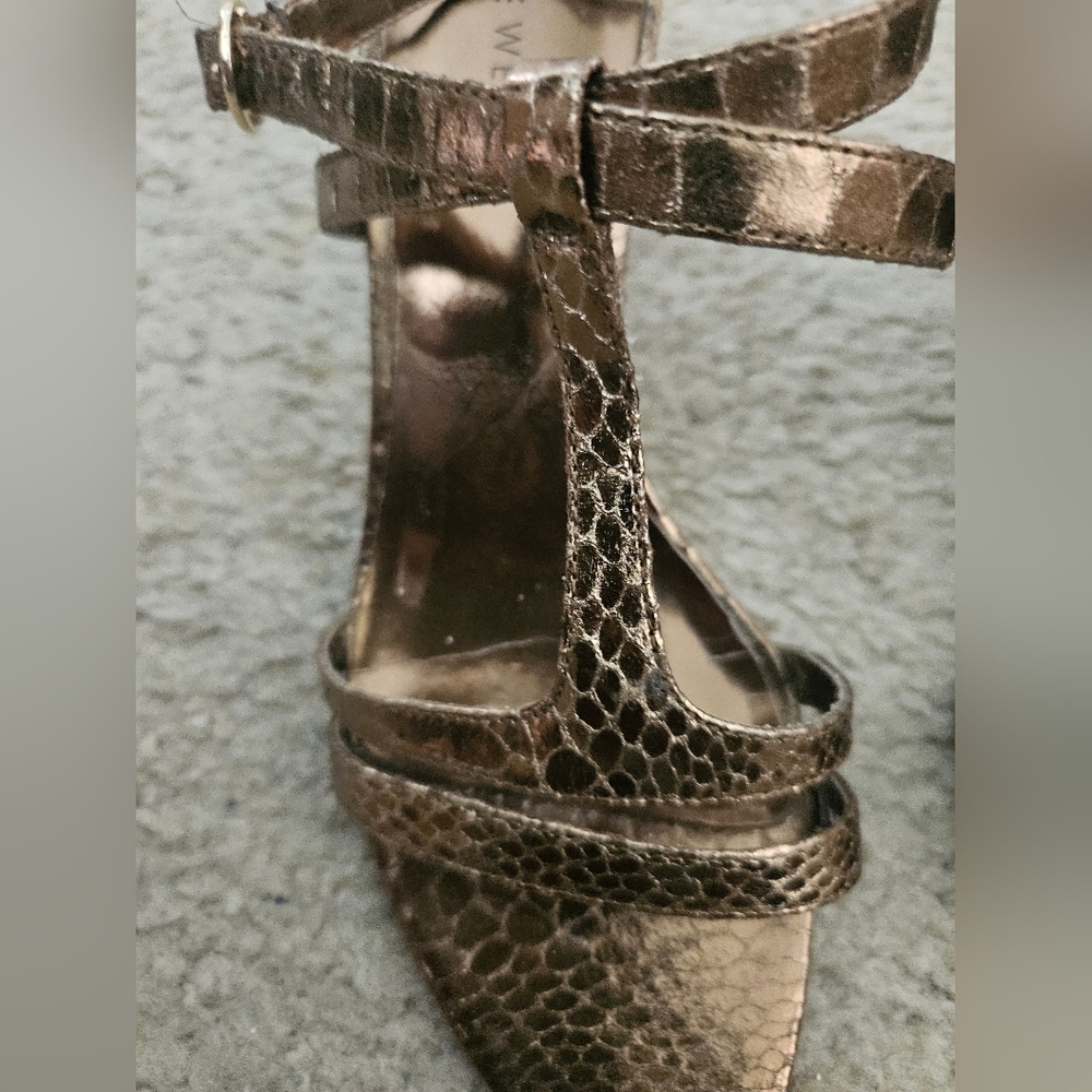 Nine West Gold Strappy Heels 6M - Picture 4 of 7